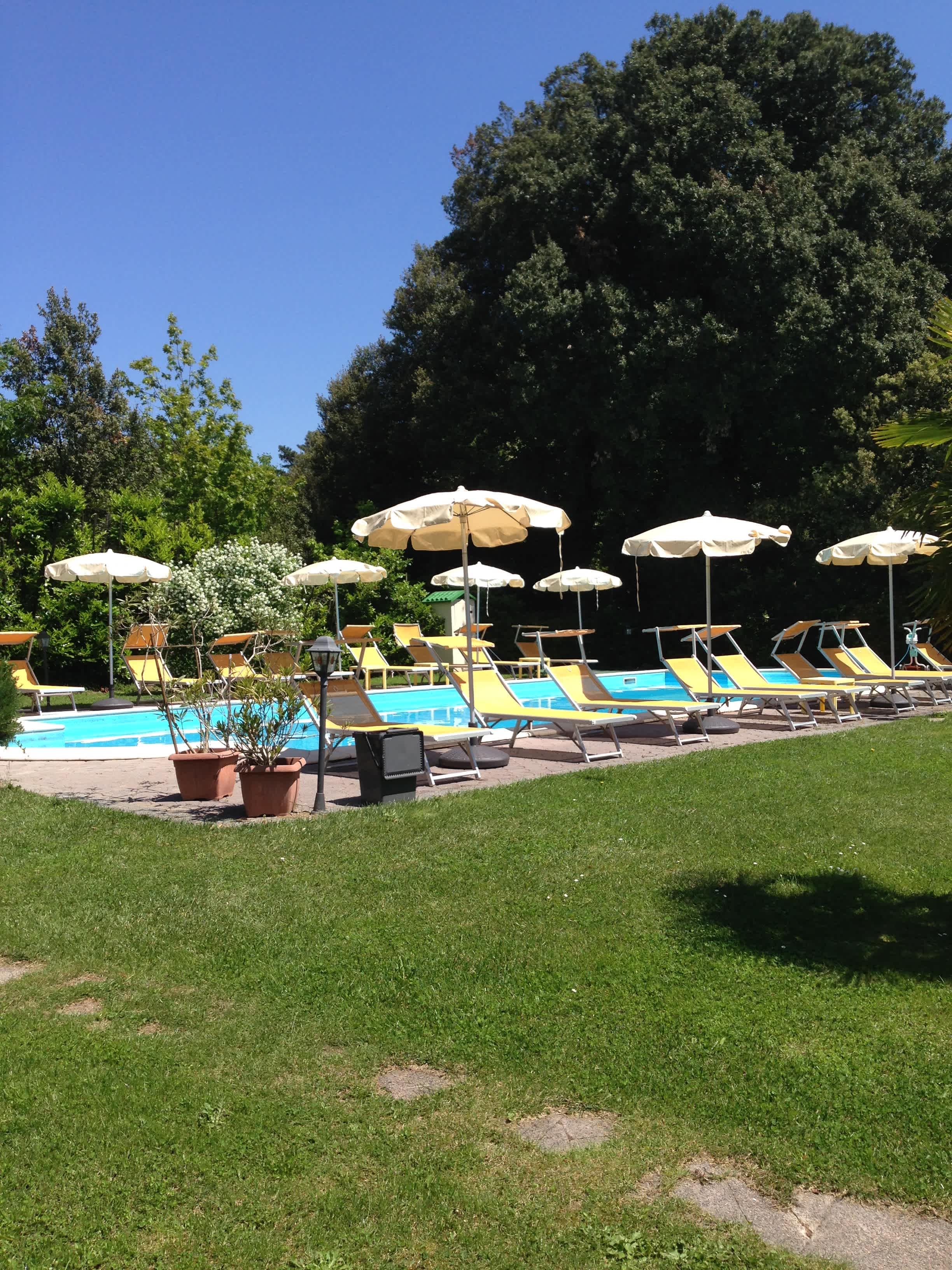 Hotel Monti Ansicht 8