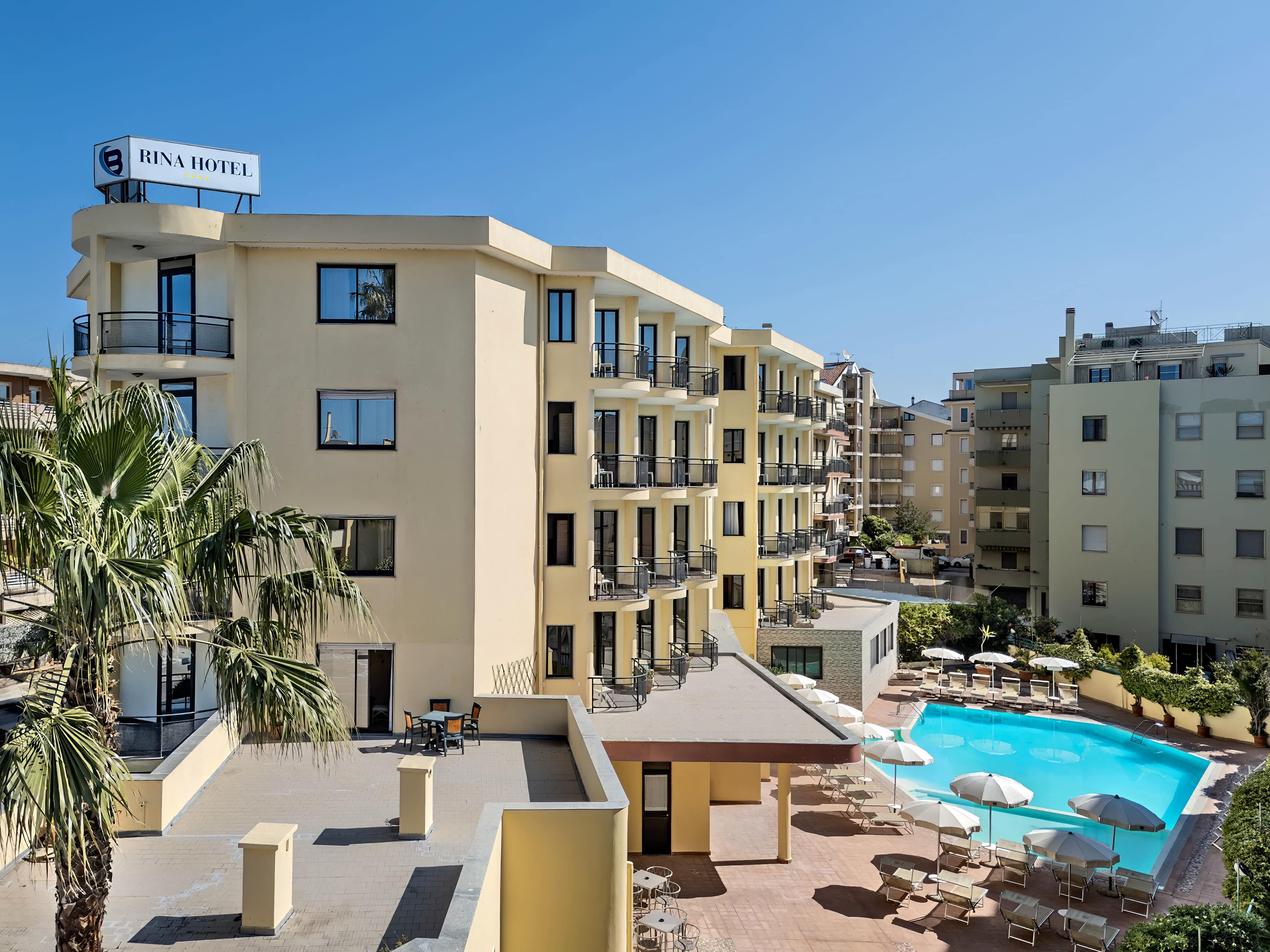 Hotel Rina Ansicht 2