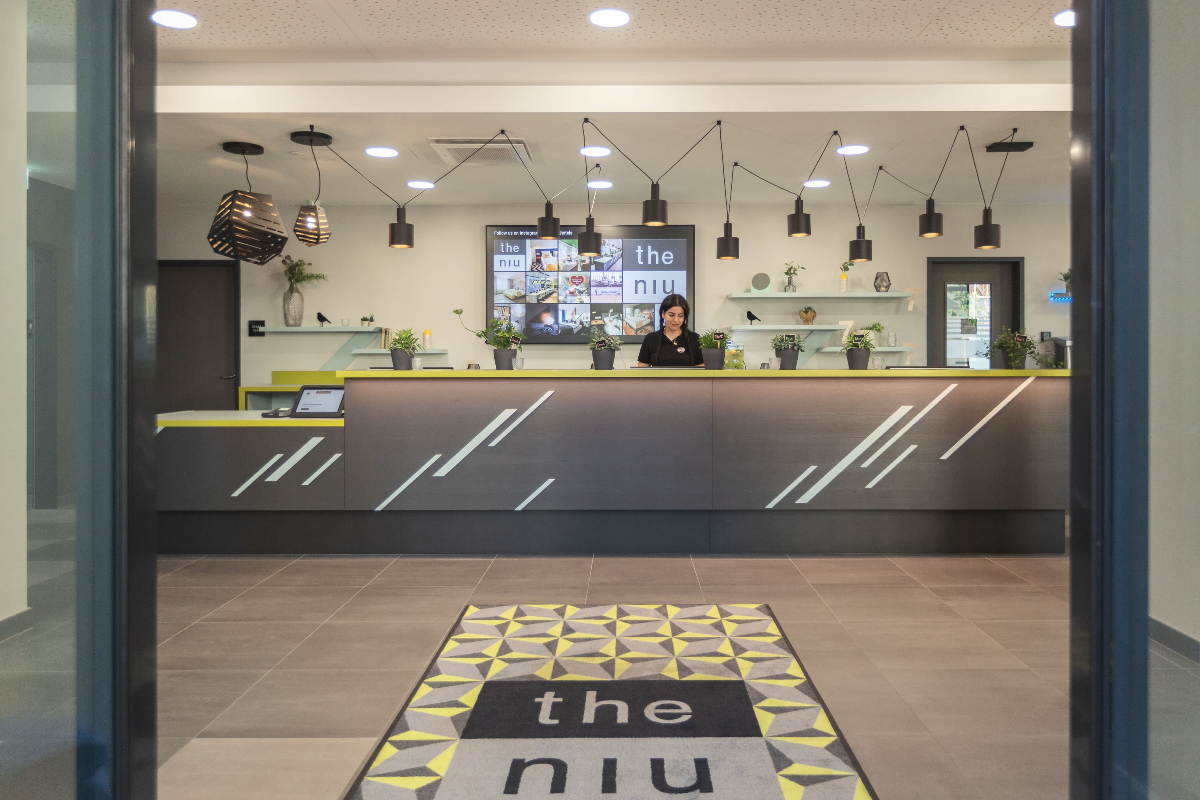 Holiday Inn - the niu, Seven Dusseldorf Ost Ansicht 7