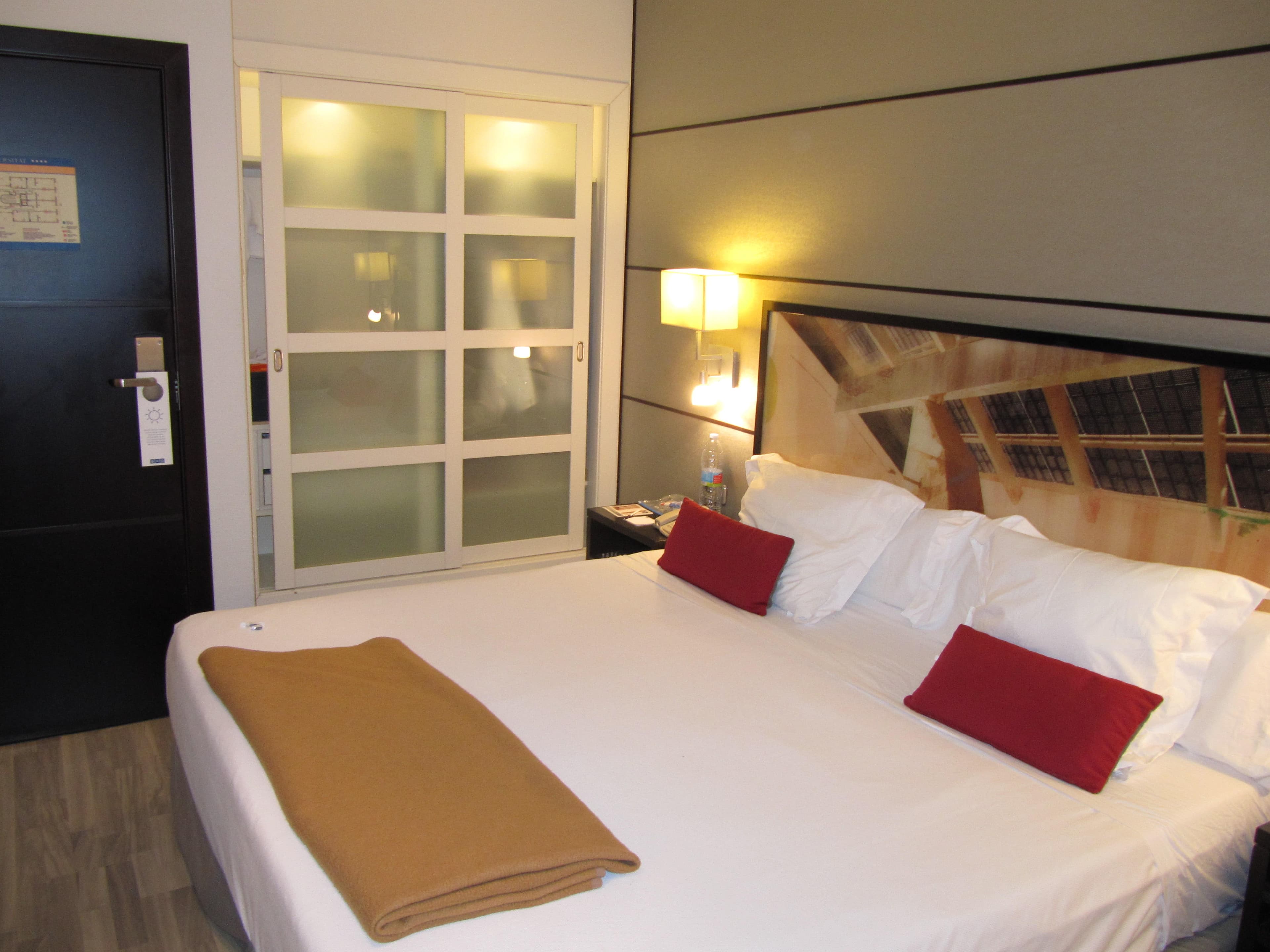 H10 Universitat Ansicht 5