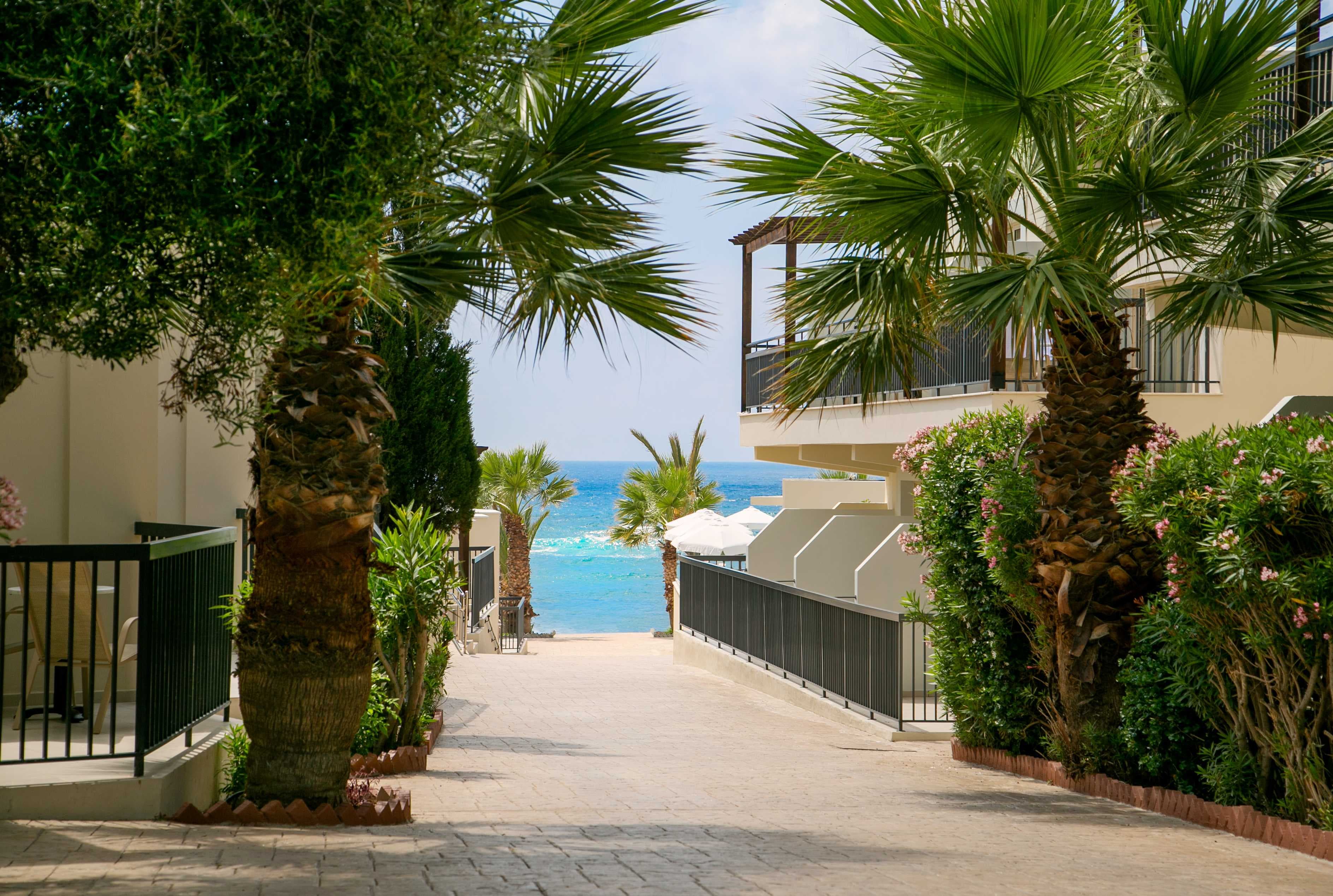 Louis Paphos Breeze Ansicht 3