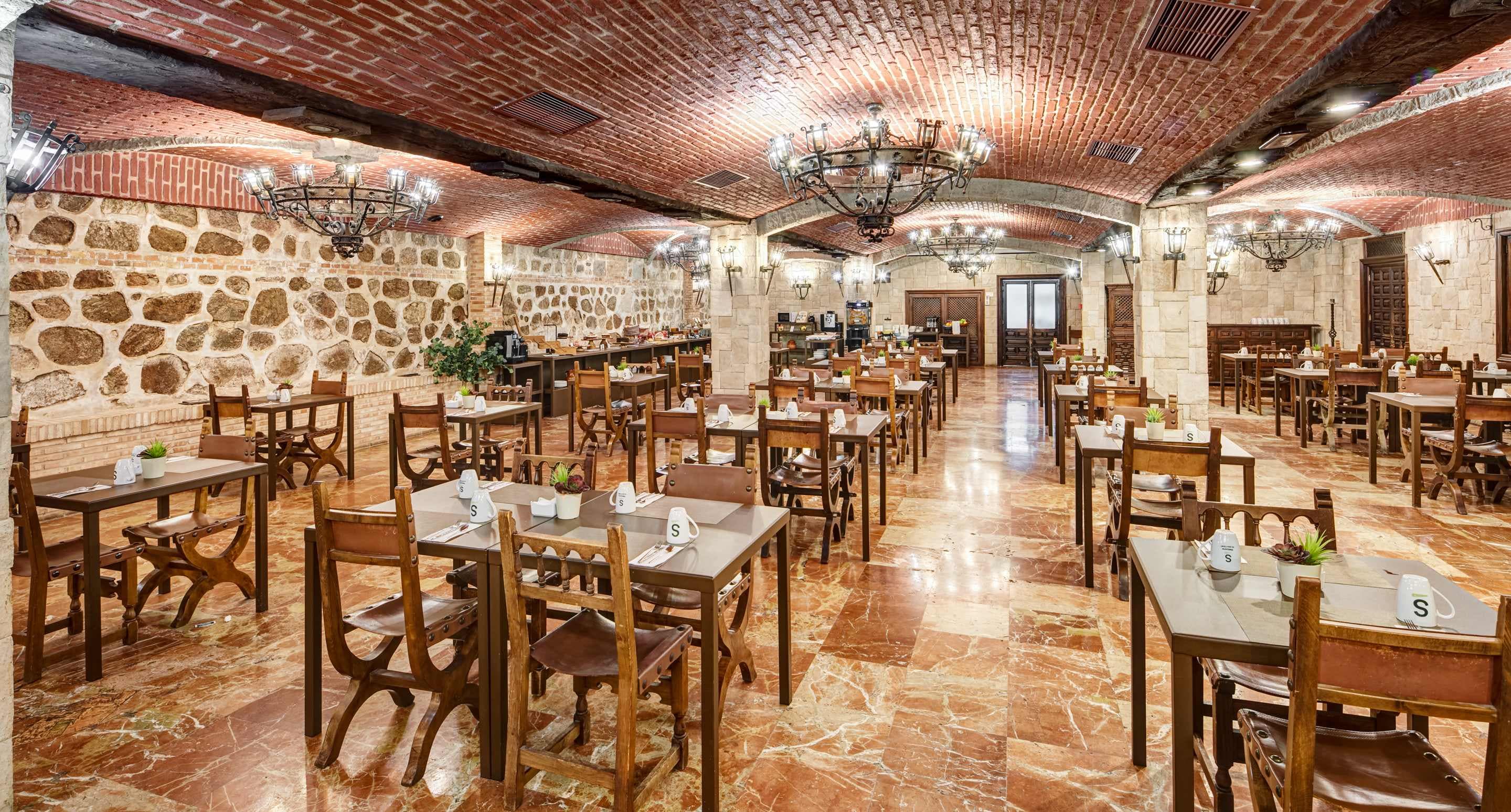 Sercotel Hotel Alfonso VI Ansicht 2