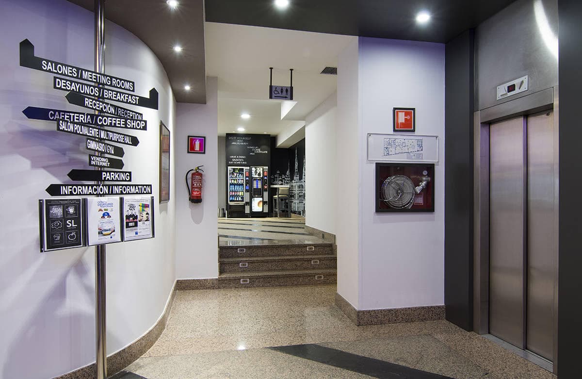 TRYP Coruña Hotel Ansicht 8