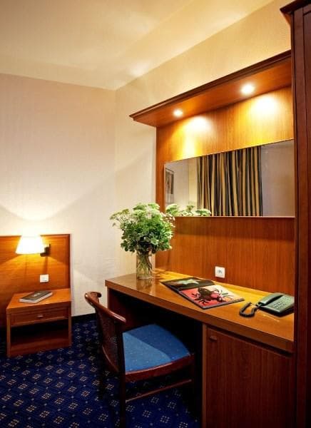 Hotel Univers Ansicht 6