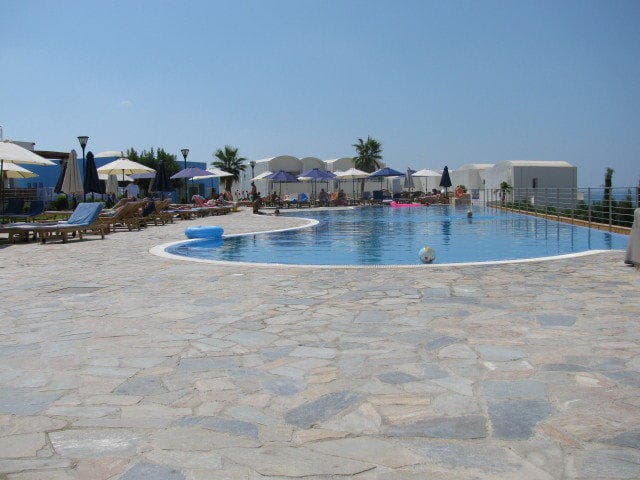 Theo Sunset Bay Hotel Ansicht 7