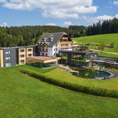 Hotel Schwarz Alm Ansicht 2
