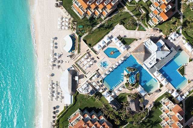 Wyndham Grand Cancun All Inclusive Resort & Villas