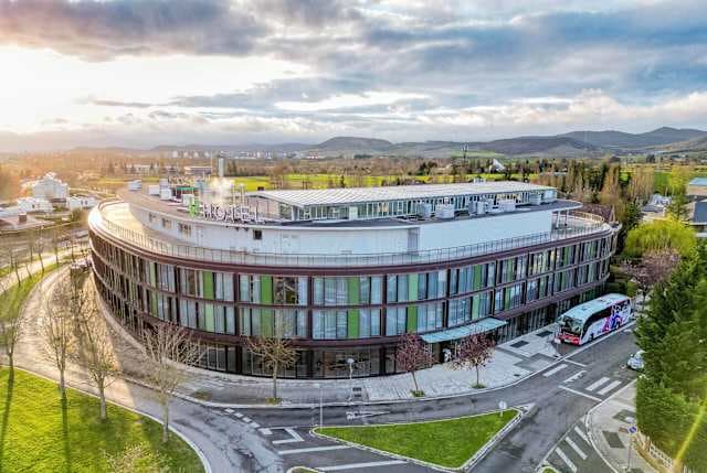 Sercotel Jardines de Uleta Suites