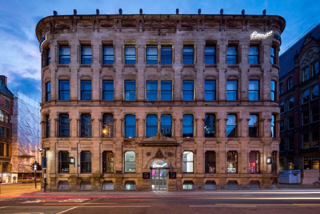 Aparthotel Roomzzz Manchester