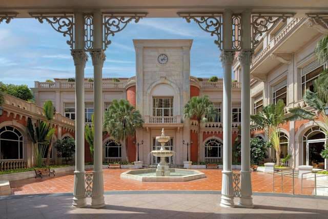 Hotel ITC Grand Central