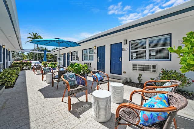 Hostel & Hotel Hollywood Beach Suites