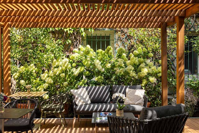 Hotel Paris Louis Blanc