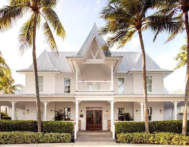 Hotel Tranquility Bay Beach House Resort