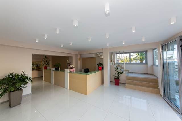 Hotel Saranda Palace