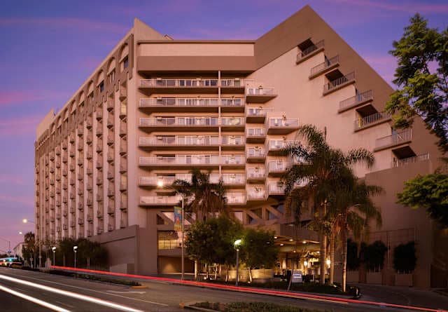 Hotel Le Meridien Delfina Santa Monica