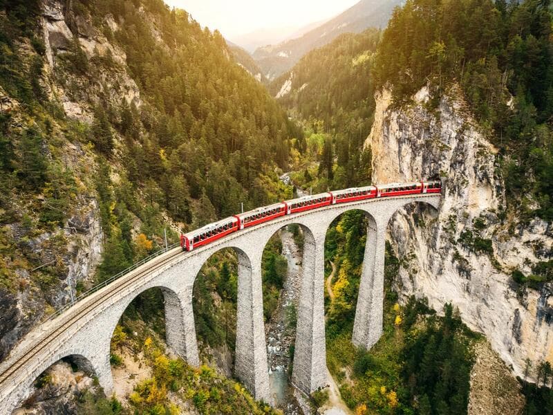 MANU Lodge Grischuna, Filisur