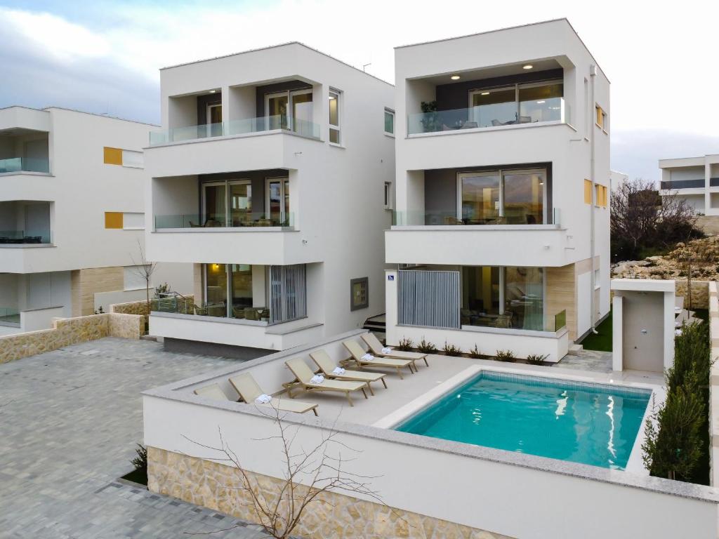 Mare B 6 Apartment in Novalja